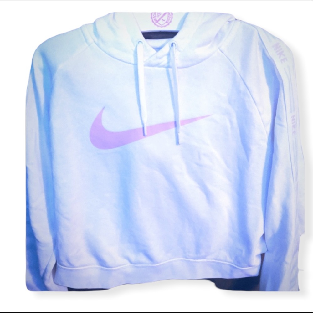 COPY - Nike cropped hoodie